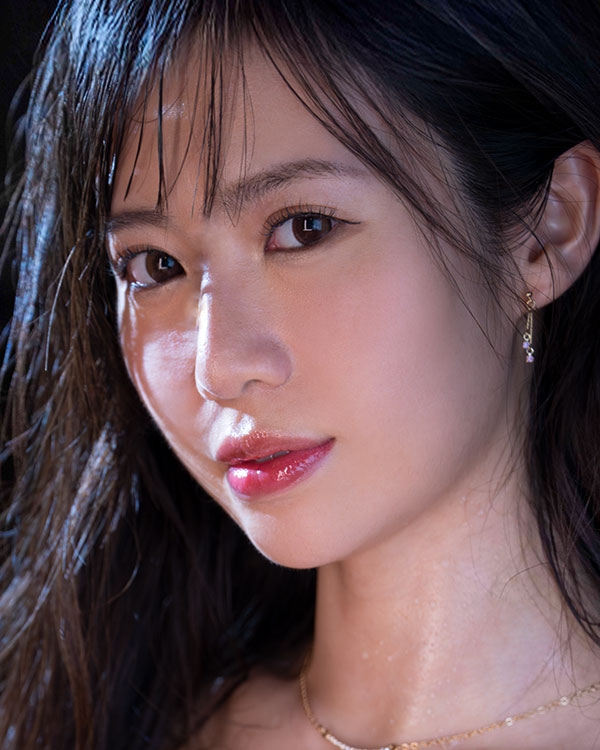 市川诗织(Ichikawa Shiori)个人资料照片